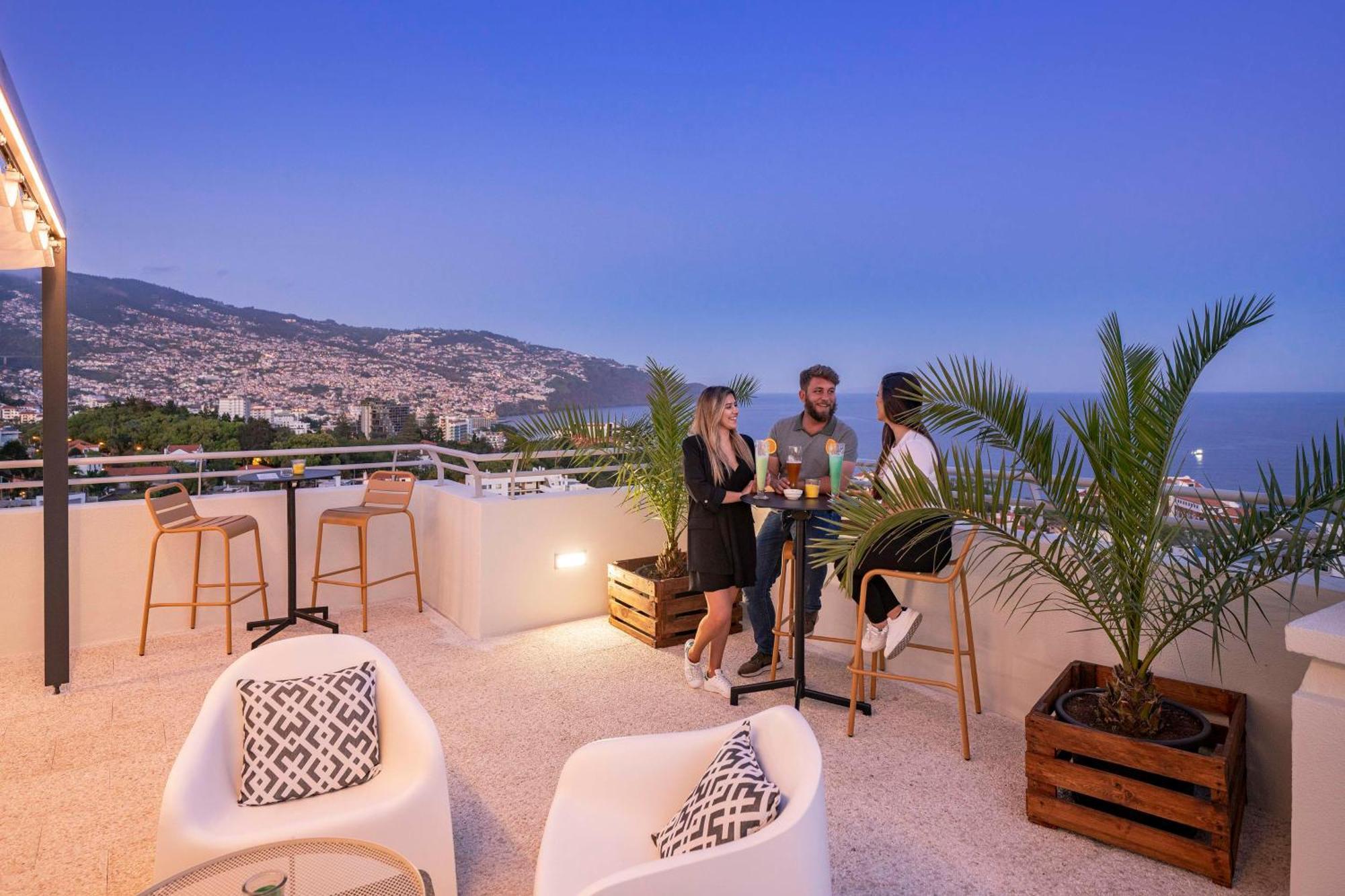 Dorisol Mimosa Studio Hotel Funchal  Exterior photo