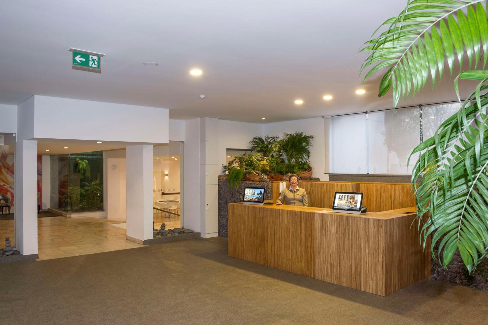 Dorisol Mimosa Studio Hotel Funchal  Exterior photo